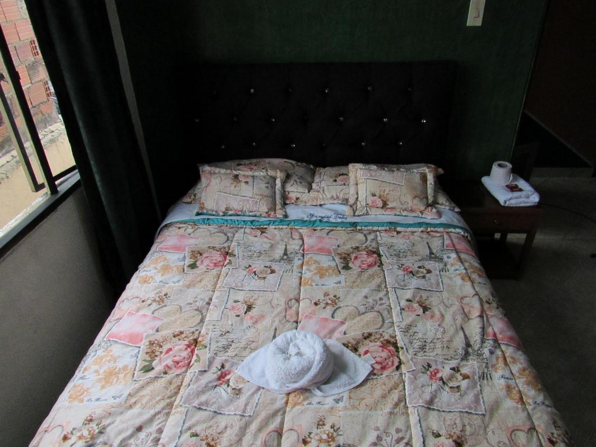 Hotel Ciudad Dulce モニキラ エクステリア 写真