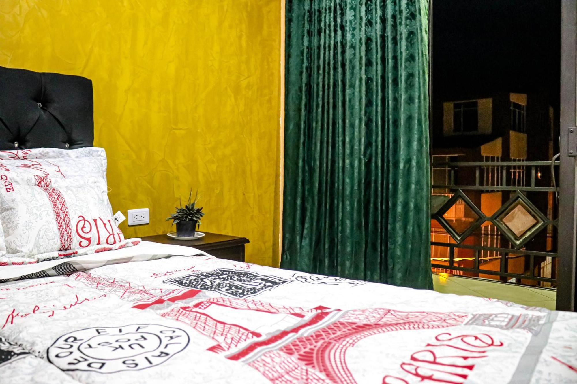 Hotel Ciudad Dulce モニキラ エクステリア 写真