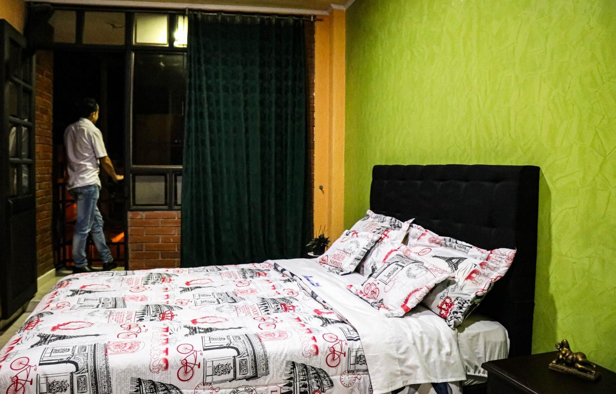 Hotel Ciudad Dulce モニキラ エクステリア 写真
